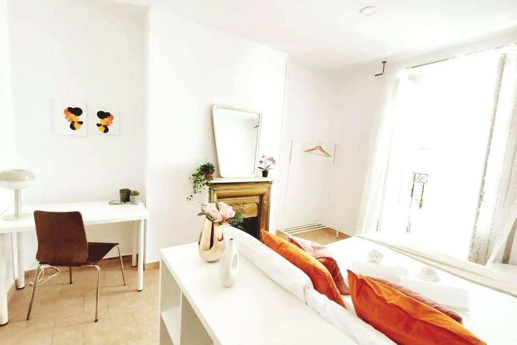 Flat For Groups 8 People In Gran Via-Cgrac4 Lejlighed Madrid Eksteriør billede